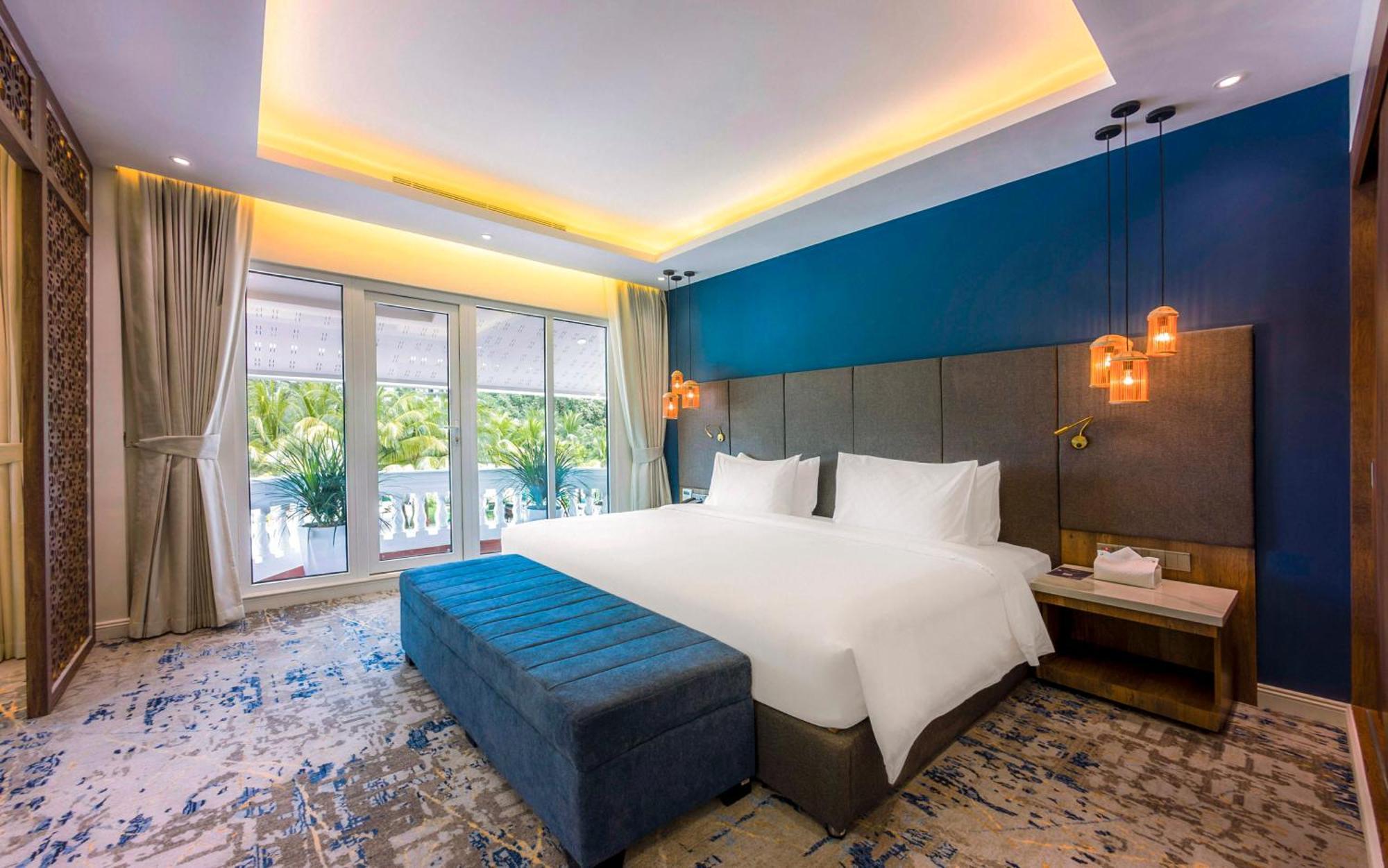 Queenco Hotel & Casino Sihanoukville Ngoại thất bức ảnh